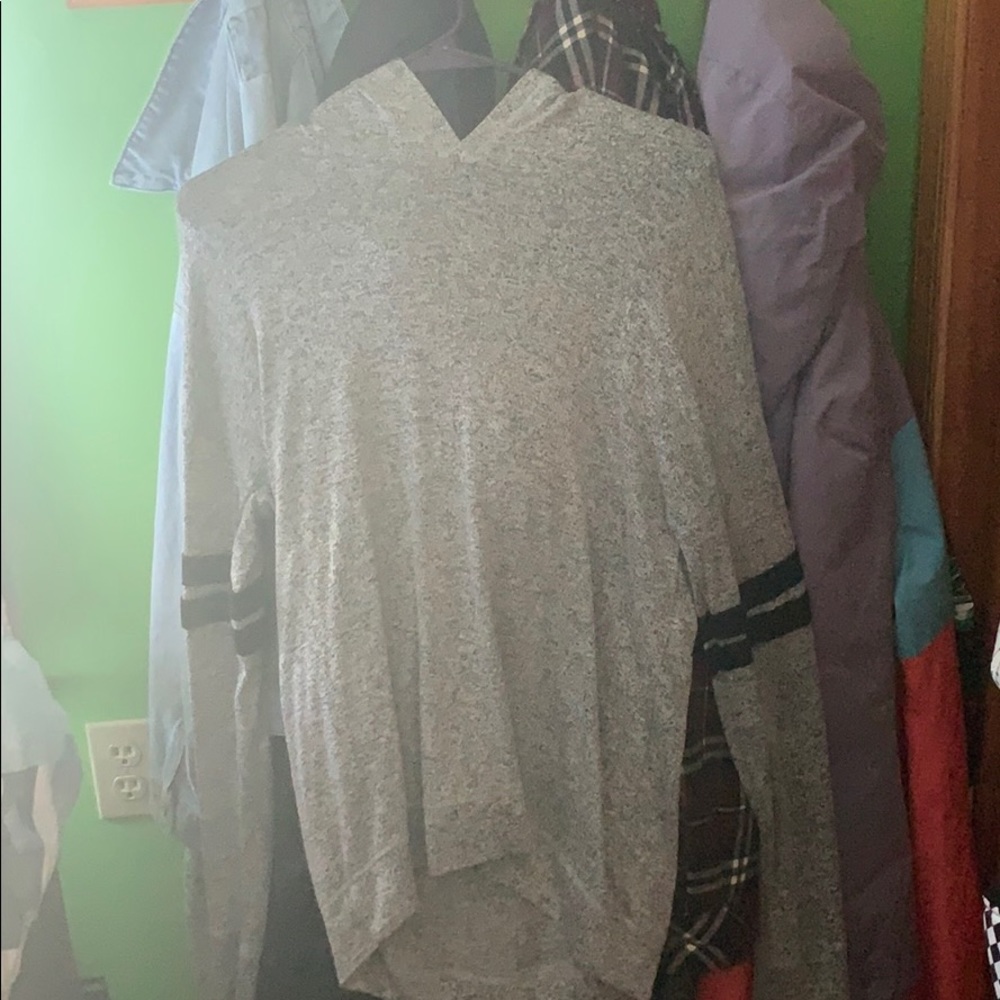 Long sleeve with hood